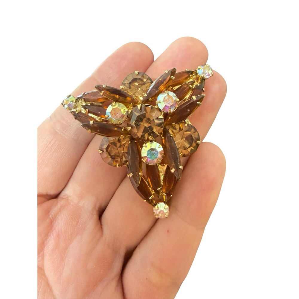 VINTAGE JULIANA Amber & Aurora  Borealis Triangular Flower brooch